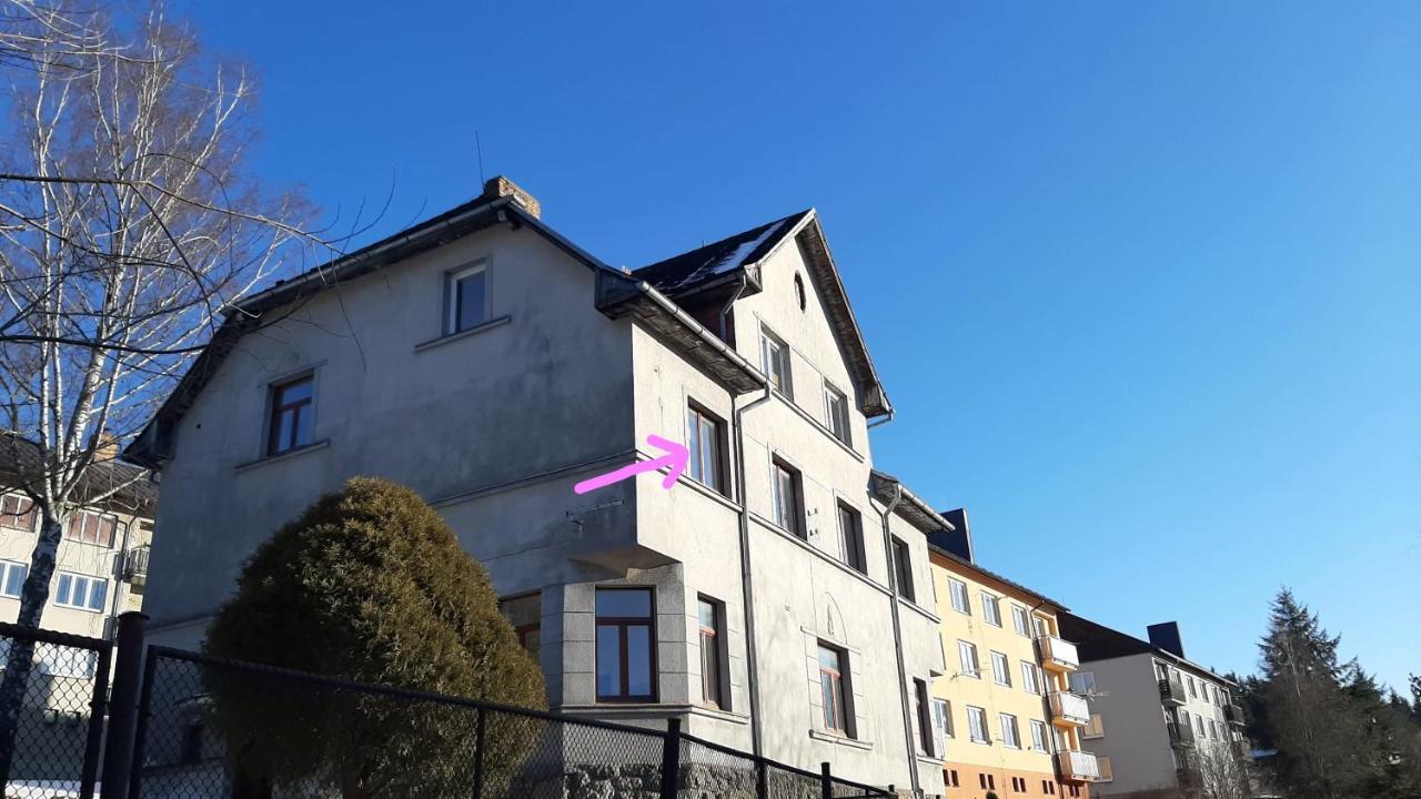 Nad Teplou Vltavou Lenora