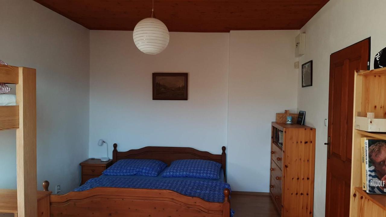 Nad Teplou Vltavou Apartment