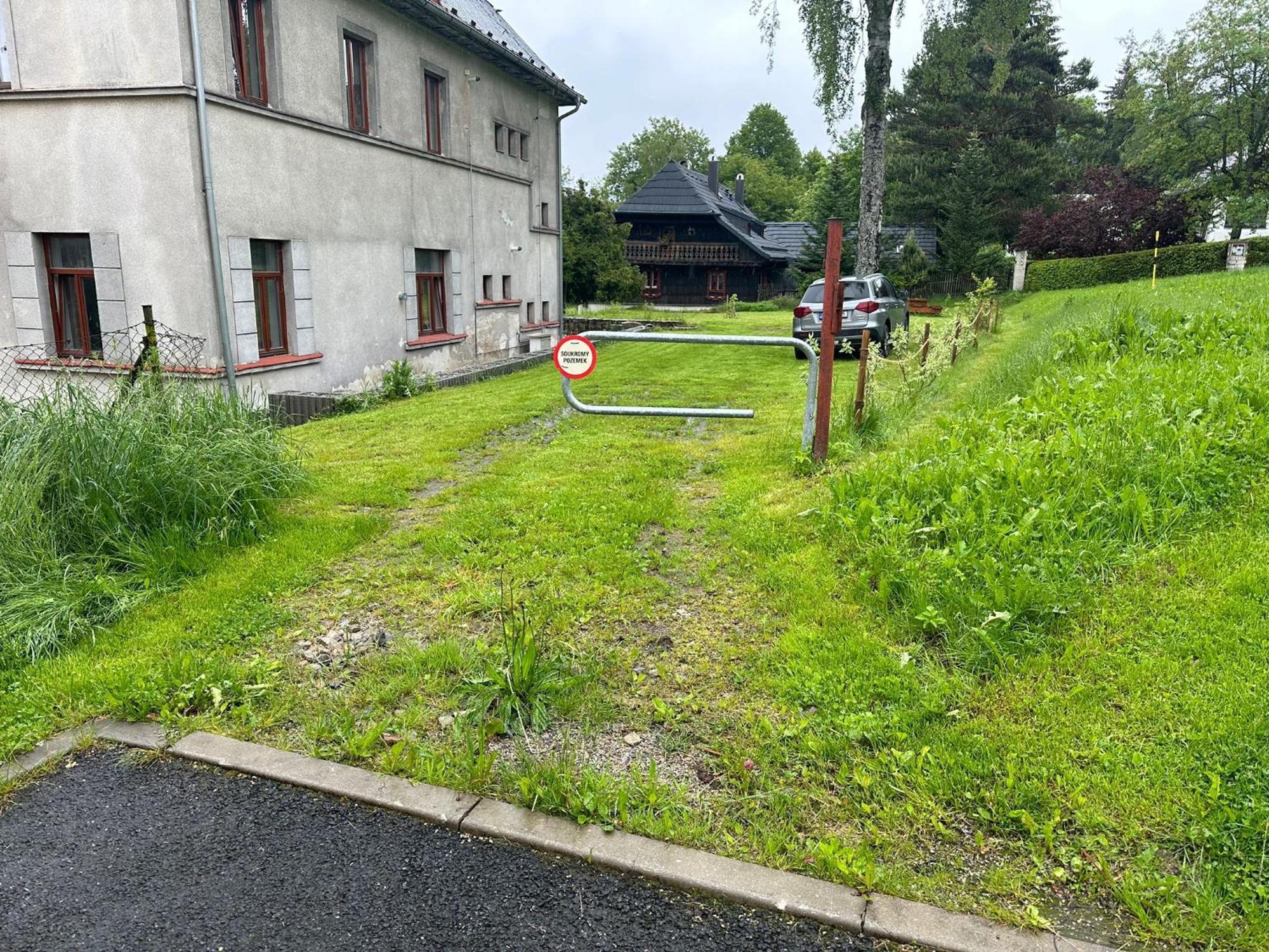 Nad Teplou Vltavou Apartment Lenora
